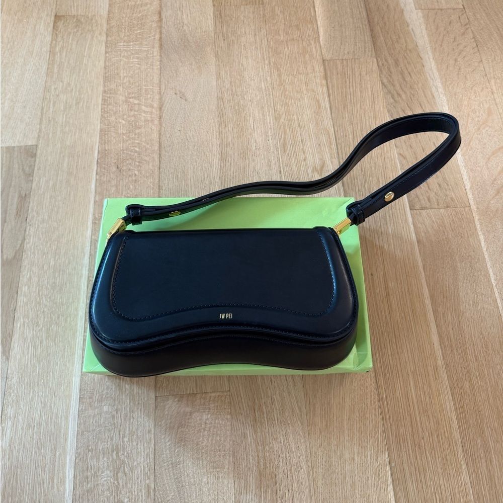 Elegant Black Women's Bag from JW Pei